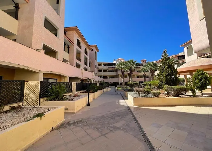 Apartament Queens Gardens Pafos