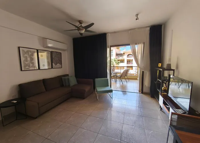 Apartament Queens Gardens *