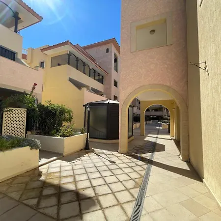 公寓 Queens Gardens Paphos