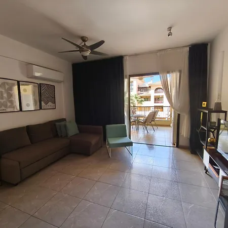 아파트 Queens Gardens *