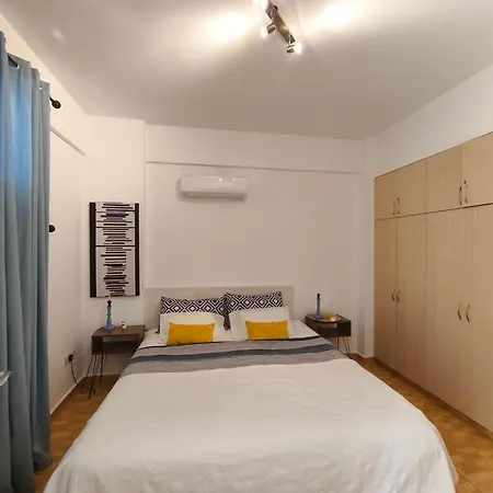 Queens Gardens 公寓 *