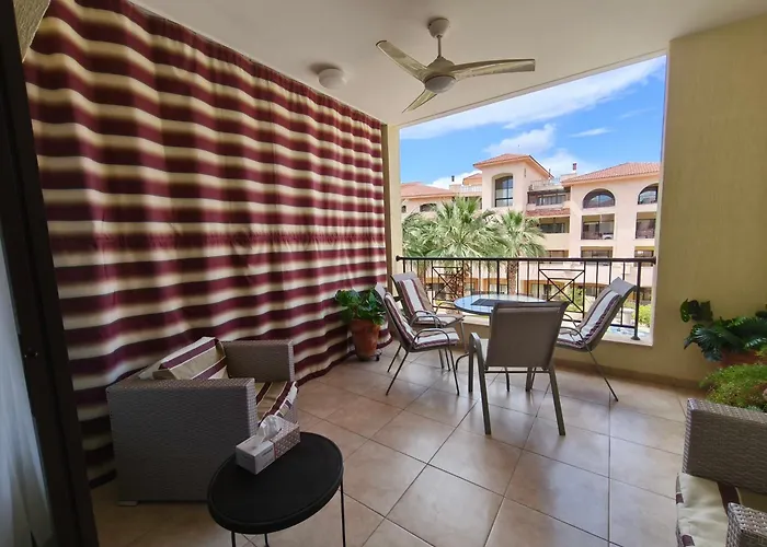 Queens Gardens * Pafos